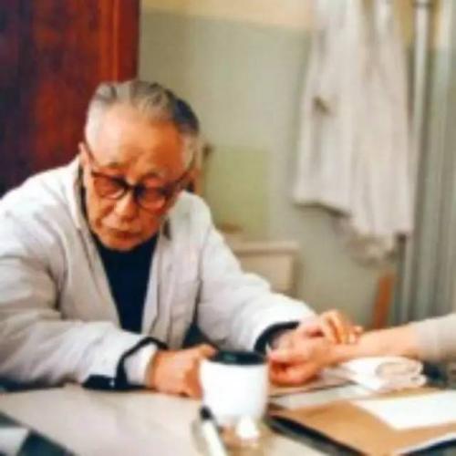 （录音）胡希恕讲金匮要略 - 教学视频下载 - 中医养生阁中医教学-中医资料-中医医案-中医针灸-古籍珍本-中医基础-中医经典-中医-名家学术-中医男科-疾病专治-经方论治-名族医药-中医方剂-中药本草-中医拔罐-中医刮痧-推拿按摩-中医内科-中西结合-中医妇科-中医皮肤-中医医话-中医外科-中医儿科-中医儿科-海外中医-特色疗法-中医骨伤-中医四诊-中医养生阁